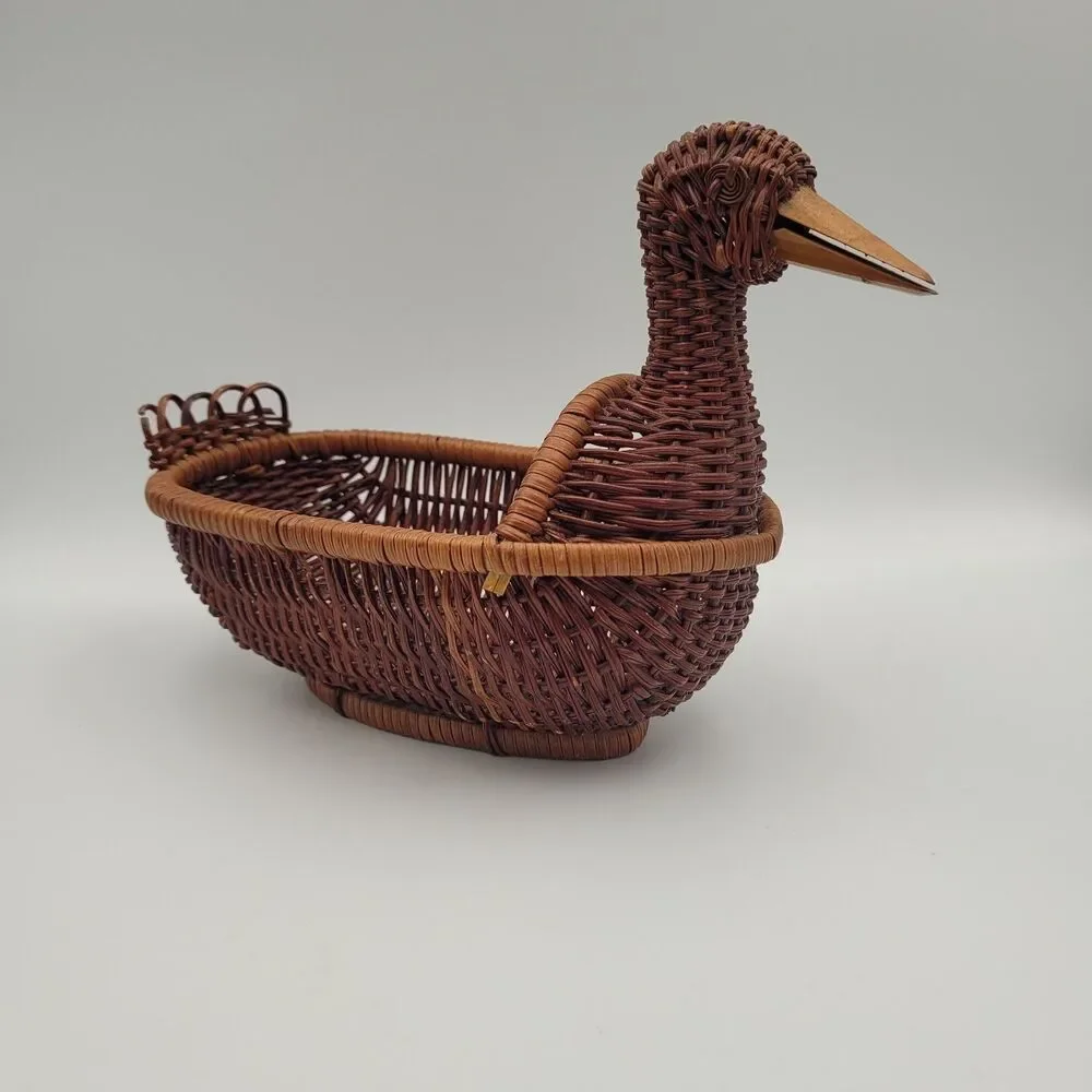 Vintage Wicker Duck Goose Basket Wood Beak 8